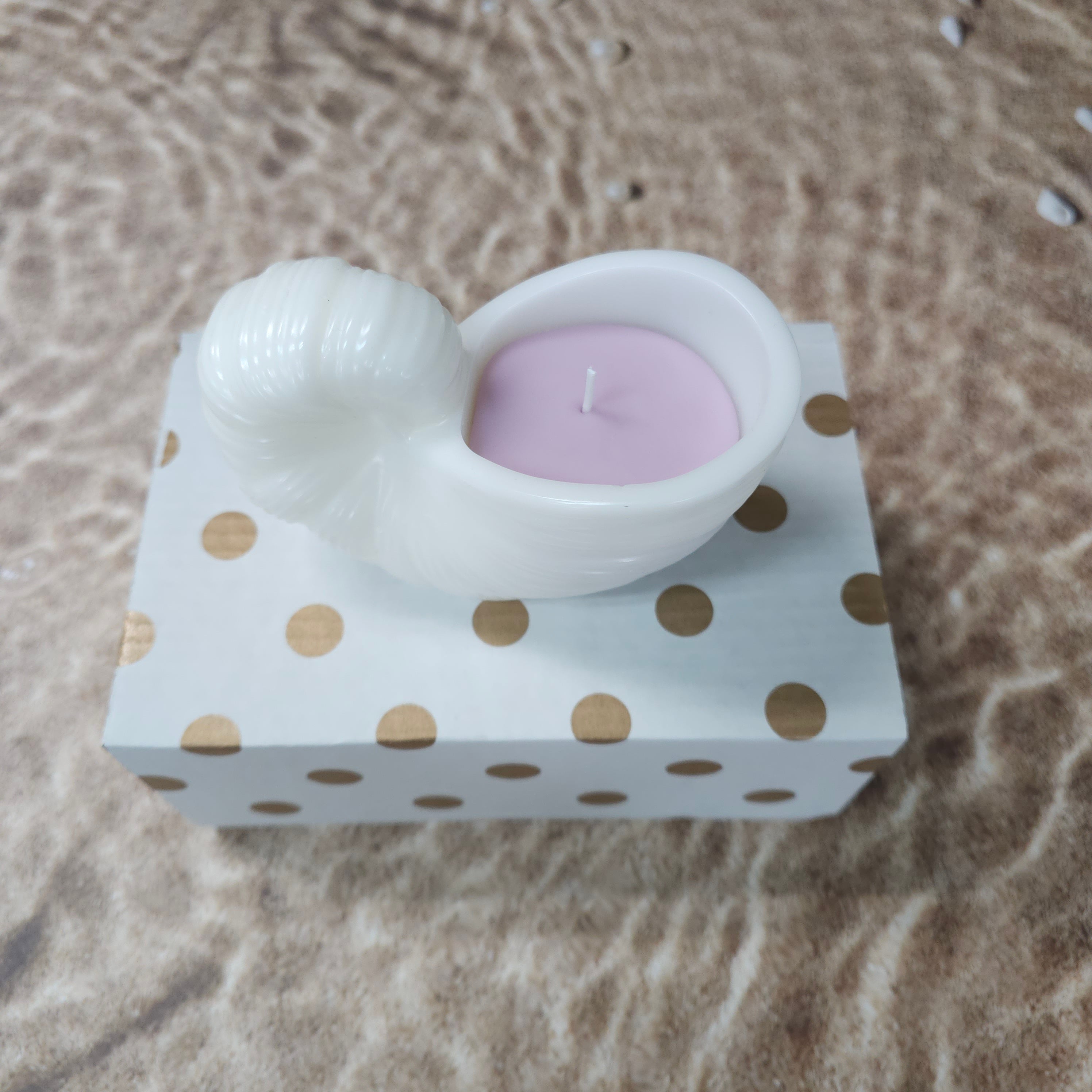 AromaGlow Candle - Large Conch - DeStress